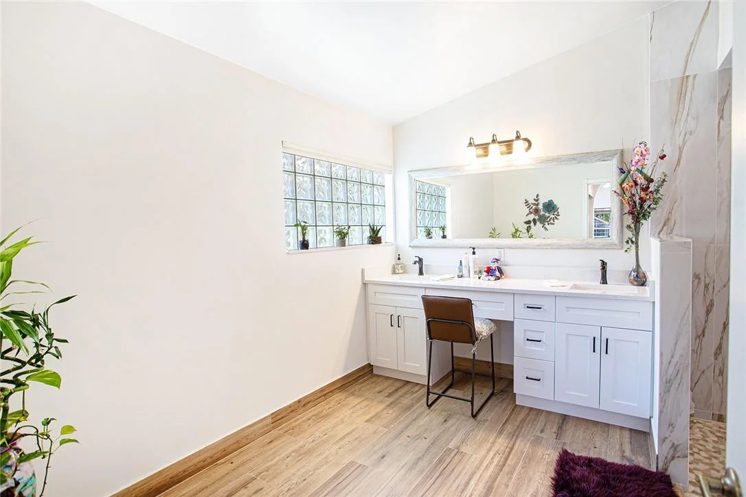 Photo of 8777 Thames River Drive