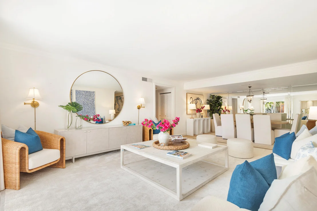 Photo of Unit 1B at 330 Cocoanut Row