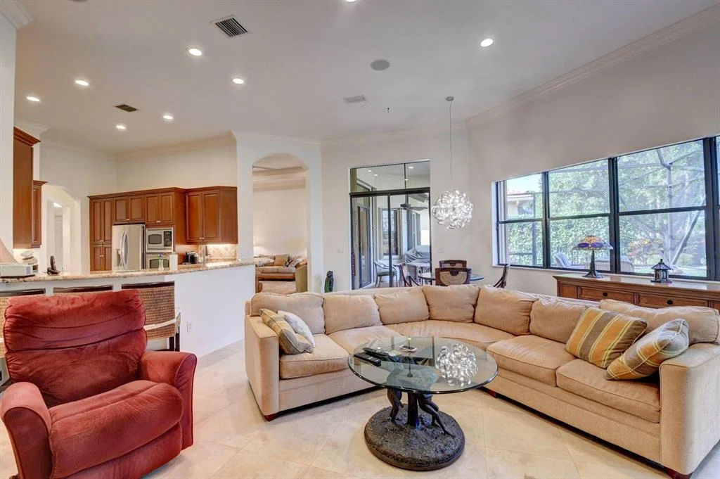 Photo of 9170 Isles Cay Drive