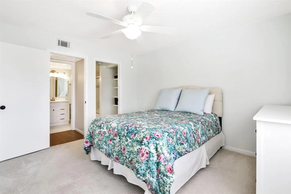 Photo of Unit D2 at 232 Pine Hov Circle