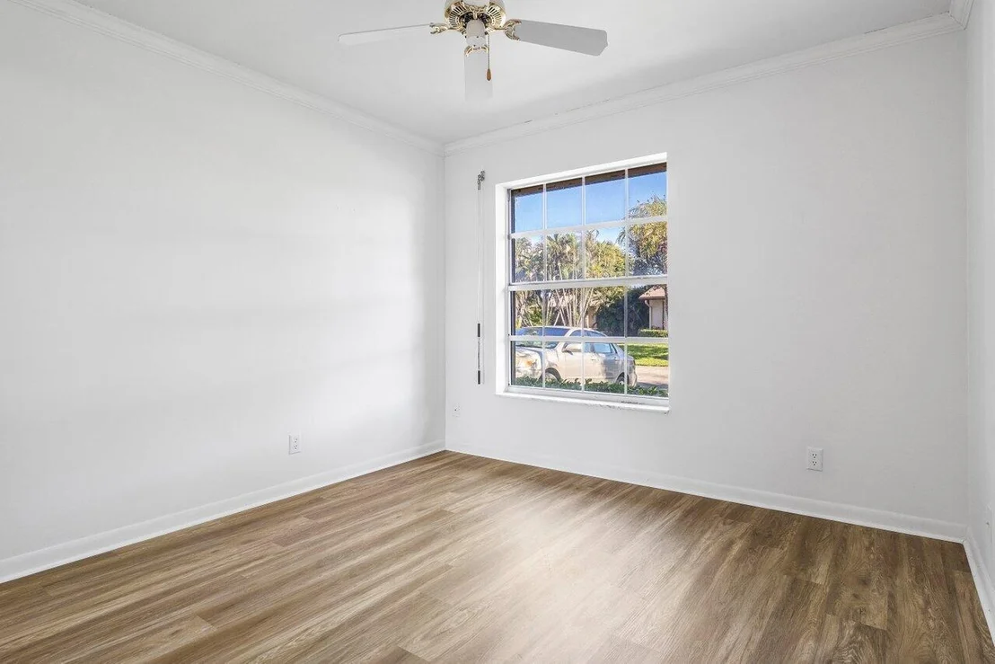 Photo of 5424 Viburnum Circle