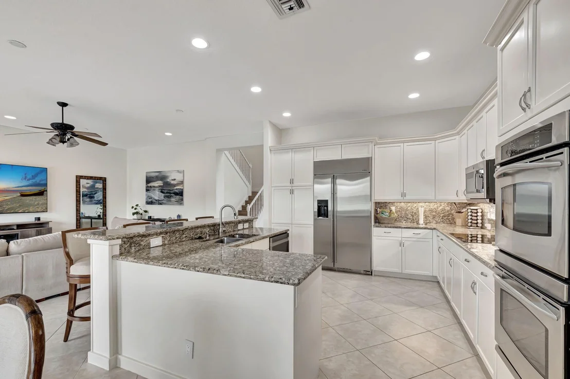 Photo of 10796 Castle Oak Drive