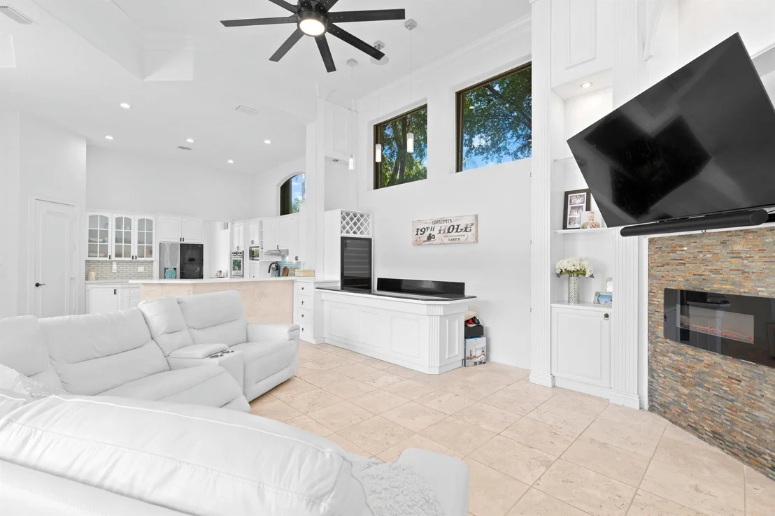 Photo of 7796 Mandarin Drive