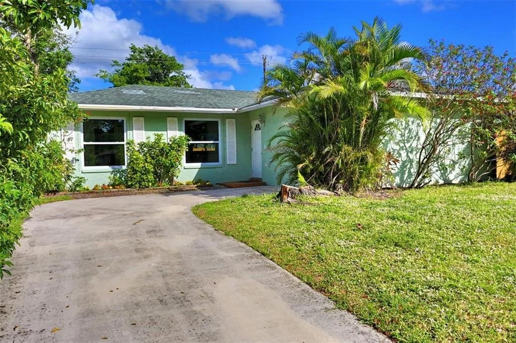 Photo of 299 Foresta Terrace