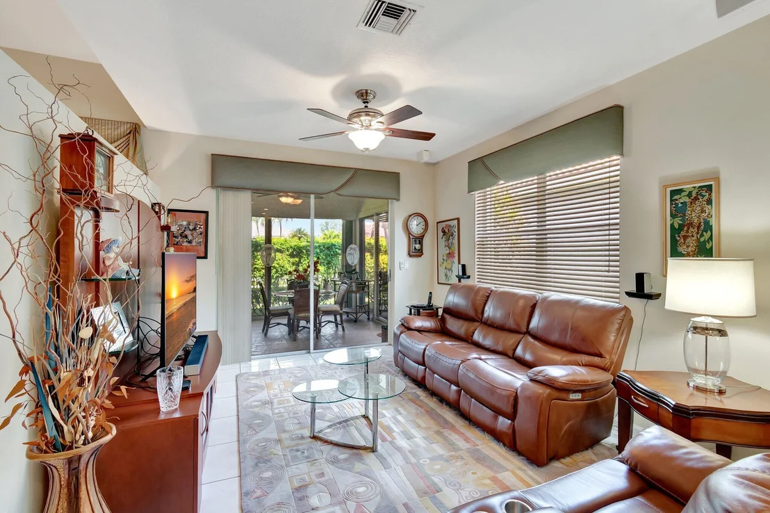 Photo of 5845 Seashell Terrace