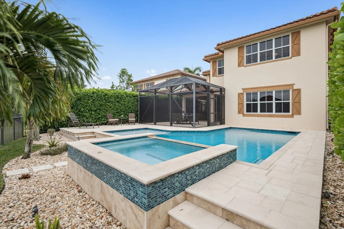 Photo of 8540 Lakeside Drive
