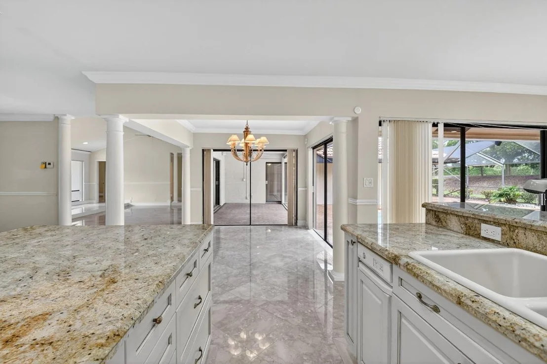 Photo of 5884 Pinebrook Drive