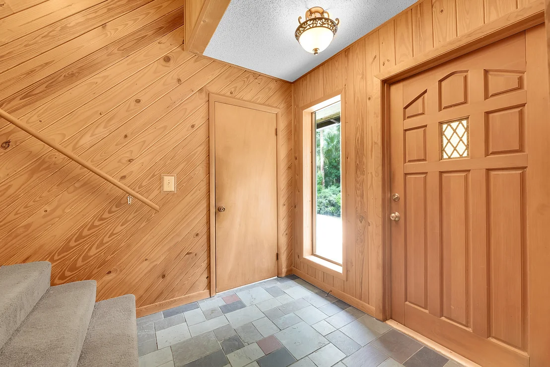Photo of 16860 96th Terrace N