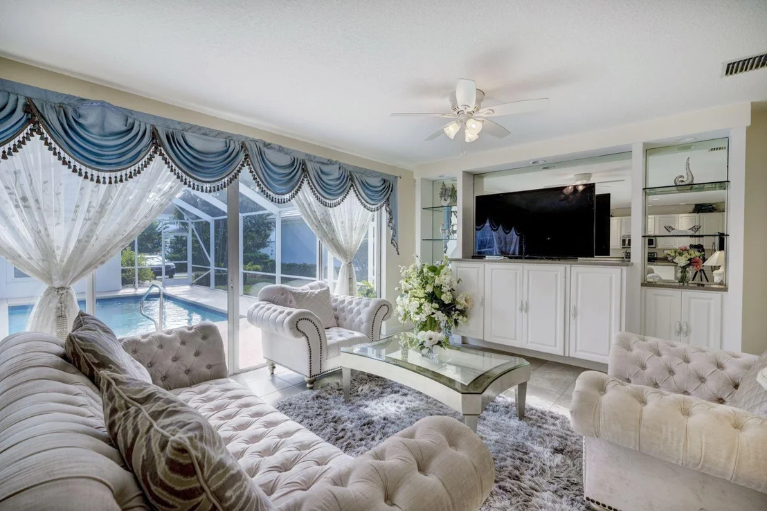Photo of 2697 E Community Drive