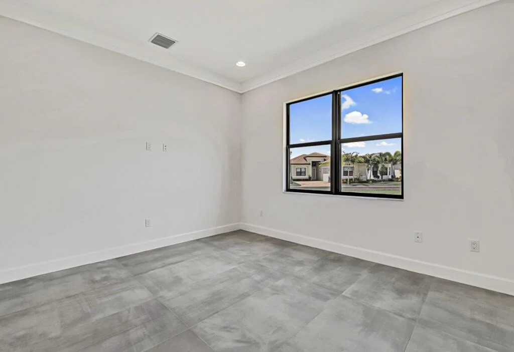 Photo of 9290 Mountain Pine Grove