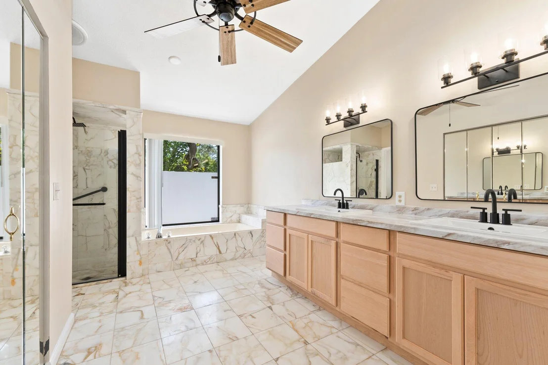 Photo of 5115 Silver Oak Drive