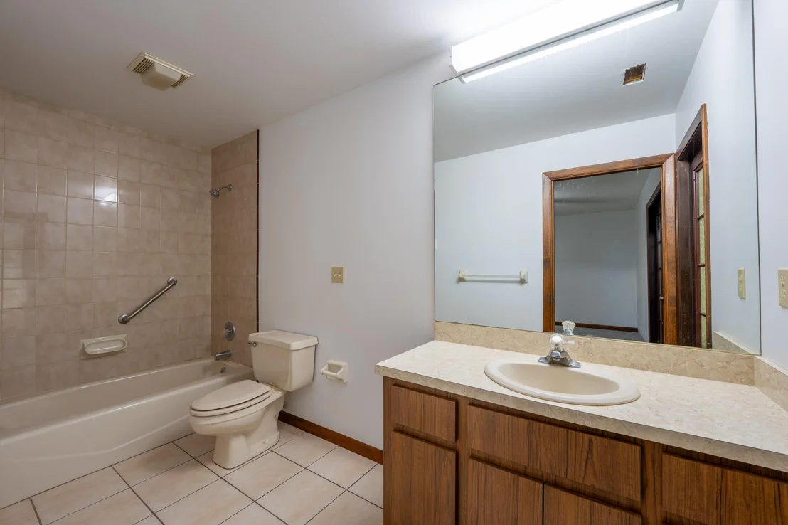 Photo of 13500 NW 2nd Avenue