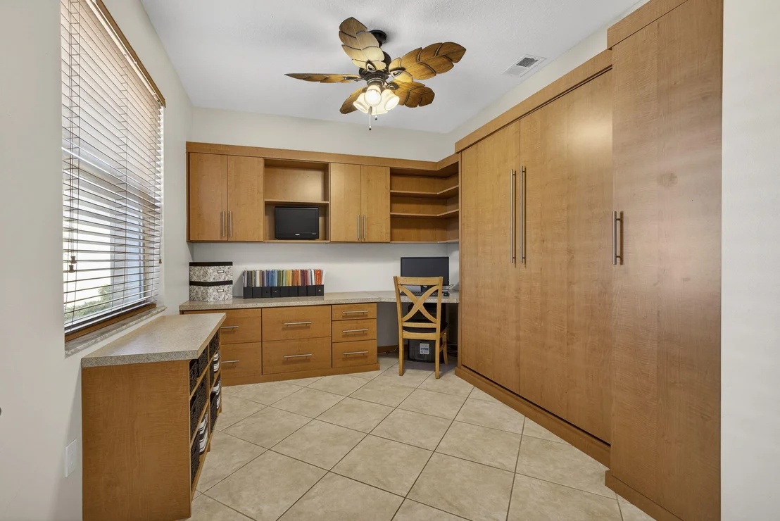 Photo of 8638 Lineyard Cay