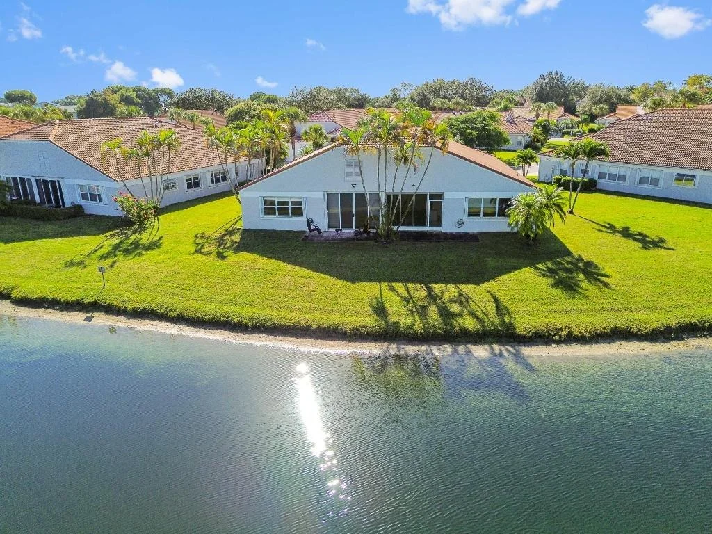 Photo of 8053 Clear Shores Circle