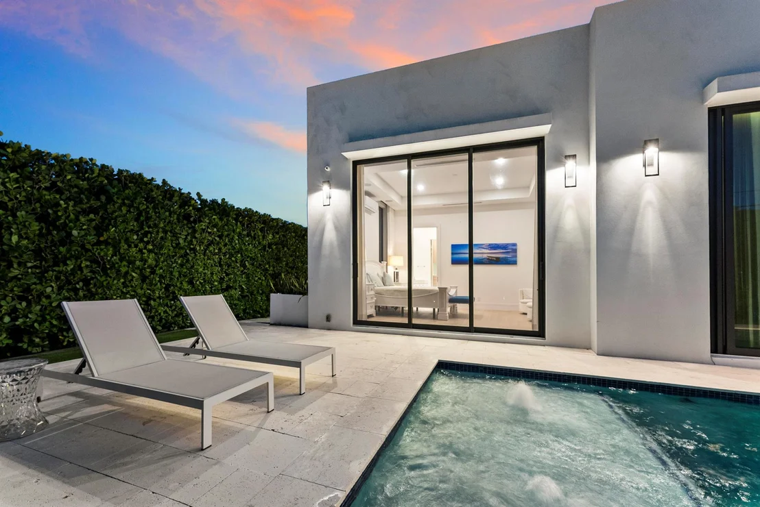 Photo of 811 Granada Drive