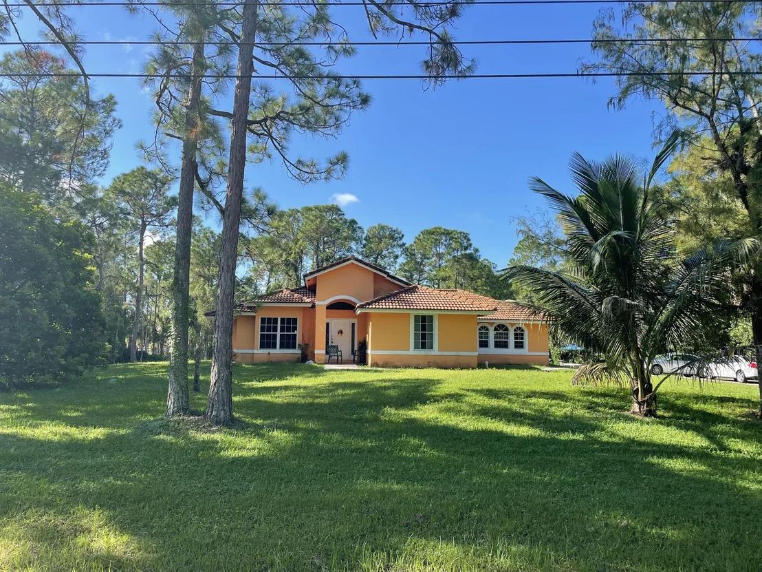 Photo of 16360 78th Rd N