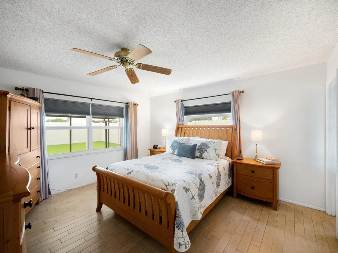 Photo of 9536 Burlington Place