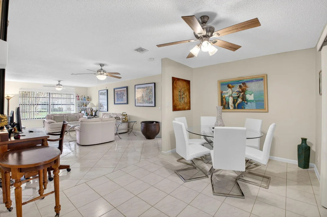 Photo of Unit A at 4335 Pear Tree Circle