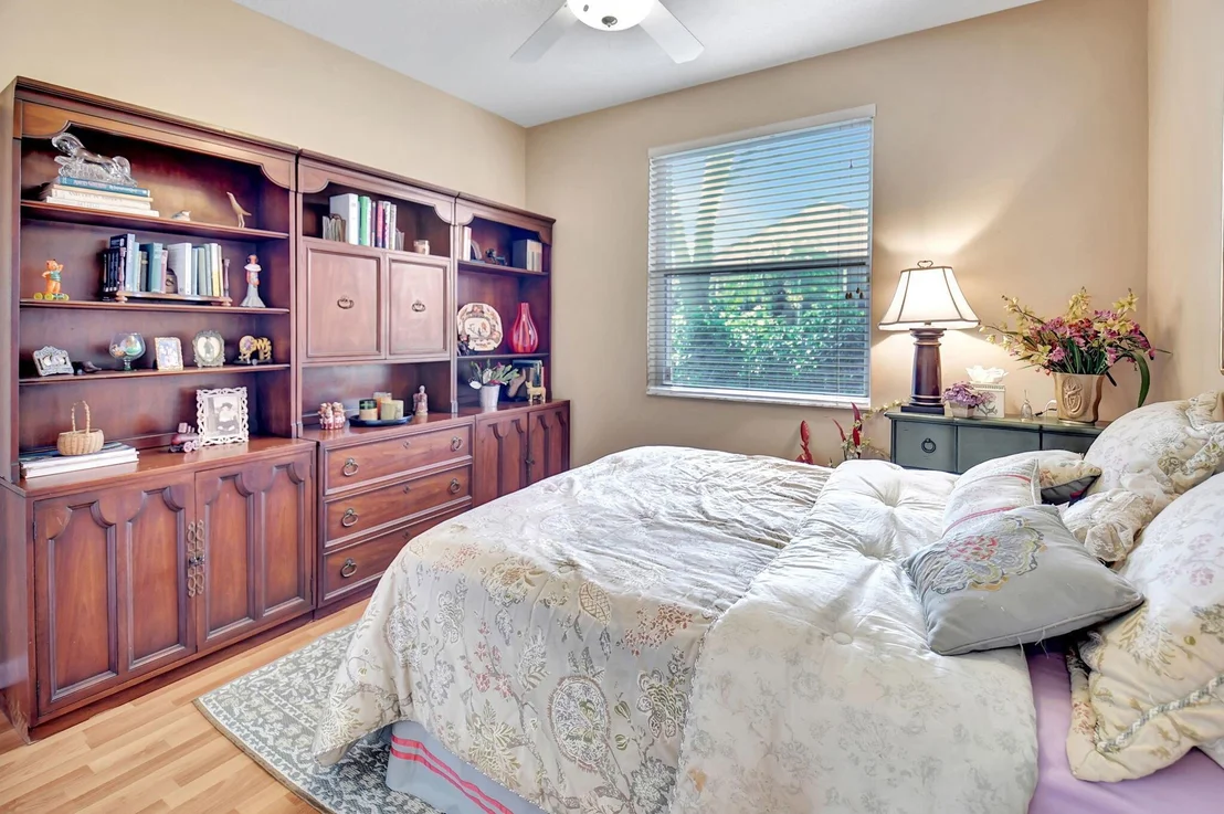 Photo of 5394 Landon Circle