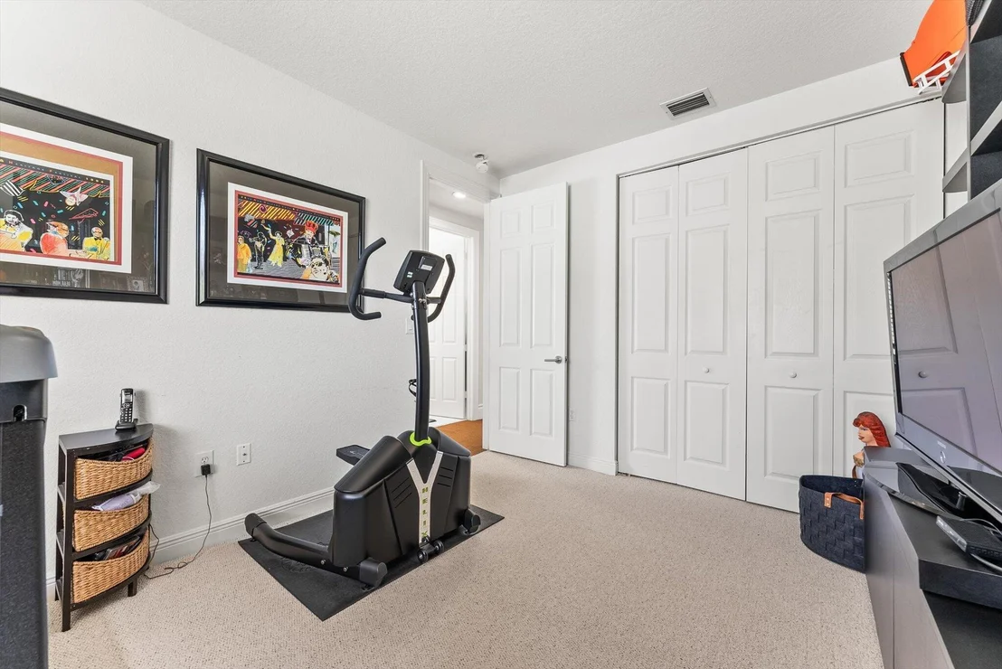 Photo of 19335 Skyridge Circle