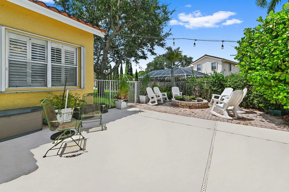 Photo of 7461 Anadale Circle
