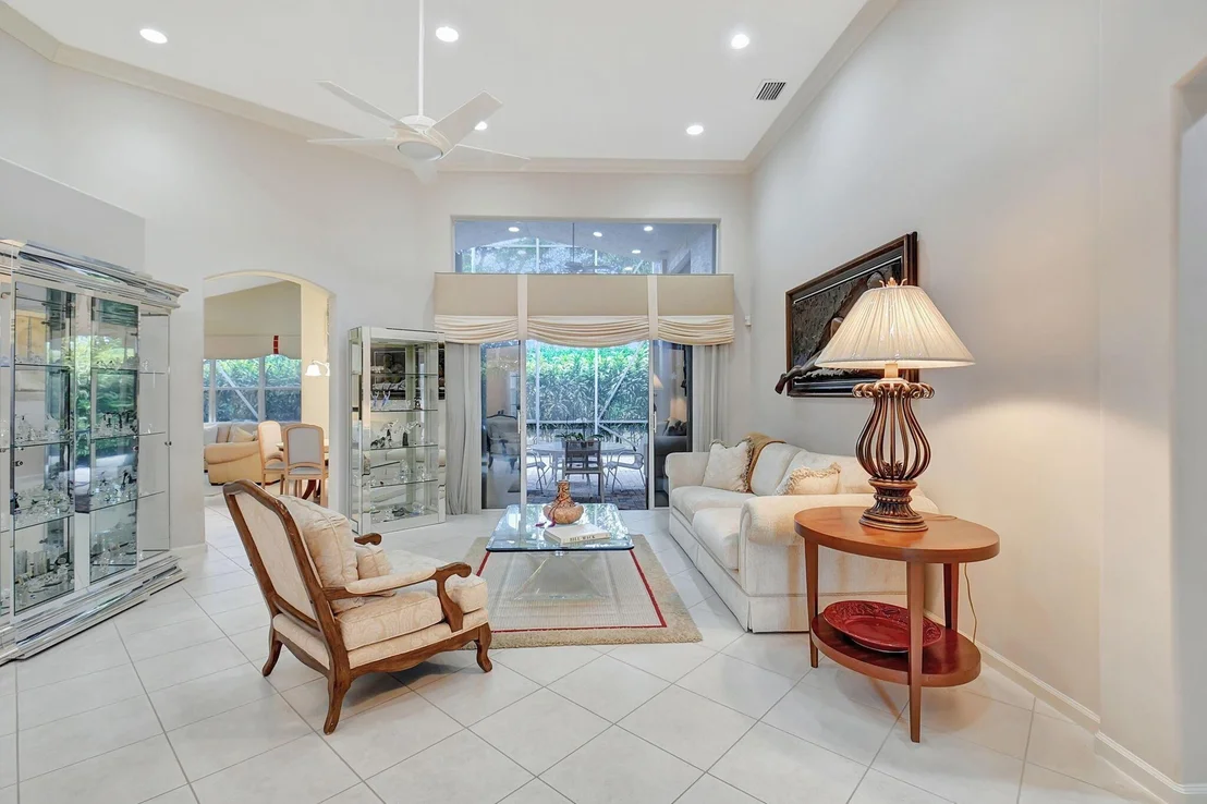 Photo of 7120 Francisco Bend Drive