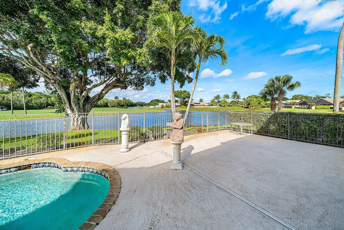 Photo of 21459 Bridge View Drive