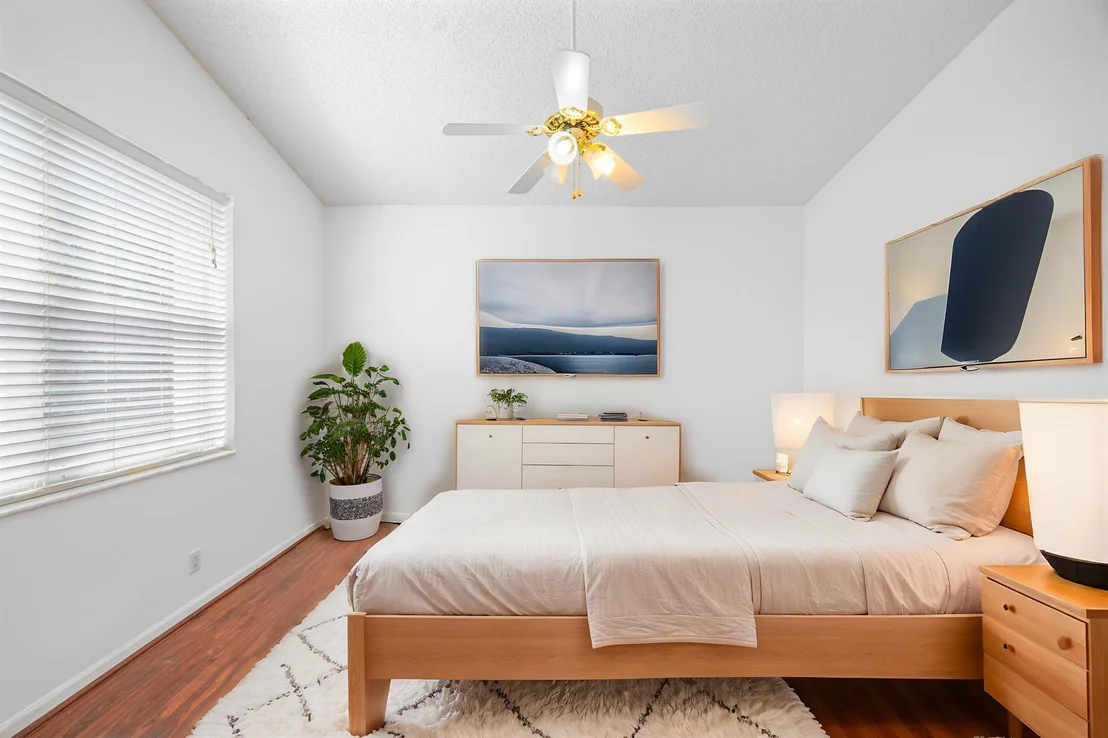 Photo of 6145 Indian Forest Circle
