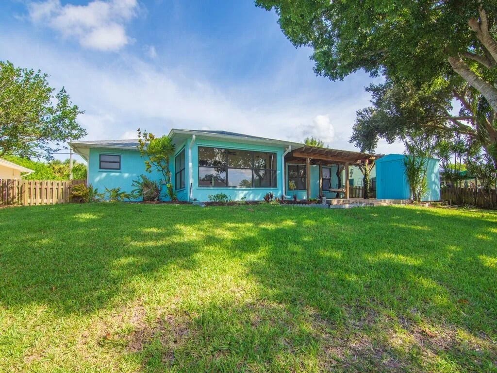 Photo of 425 Joy Haven Drive