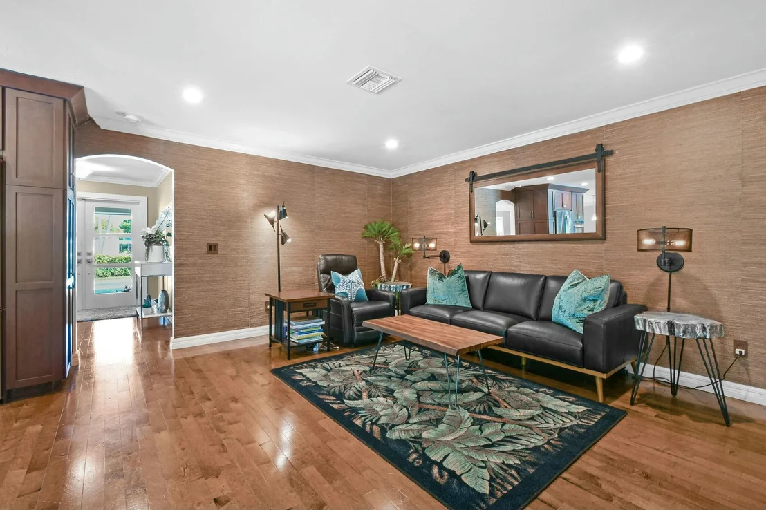 Photo of 801 N Anchorage Drive