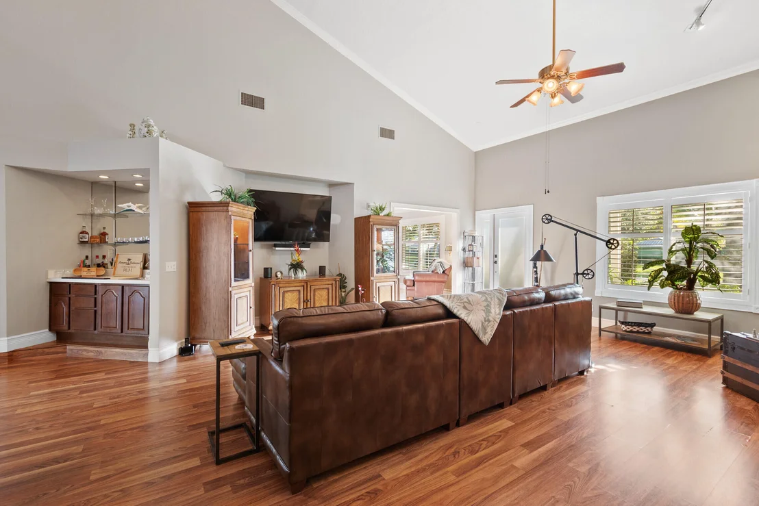Photo of 965 Whippoorwill Row