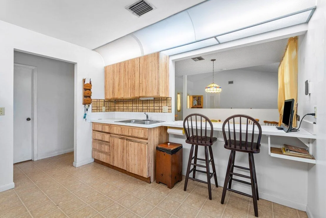 Photo of 15094 Timberlane Place