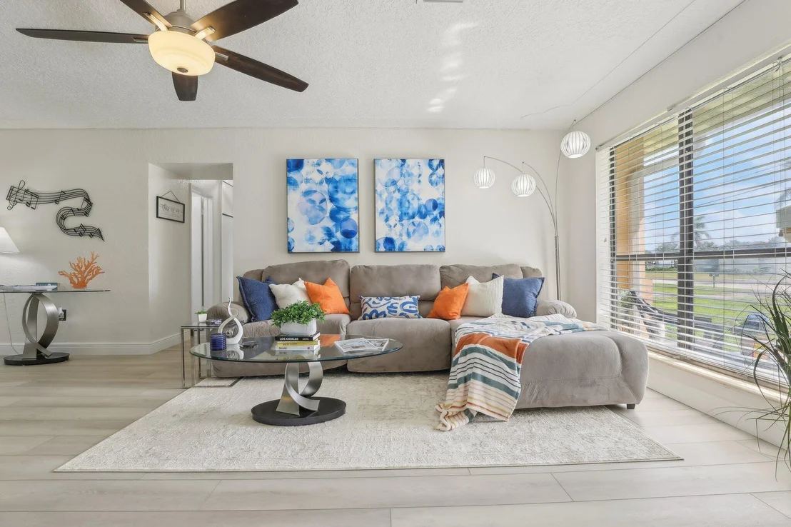 Photo of 220 Greenbrier Drive