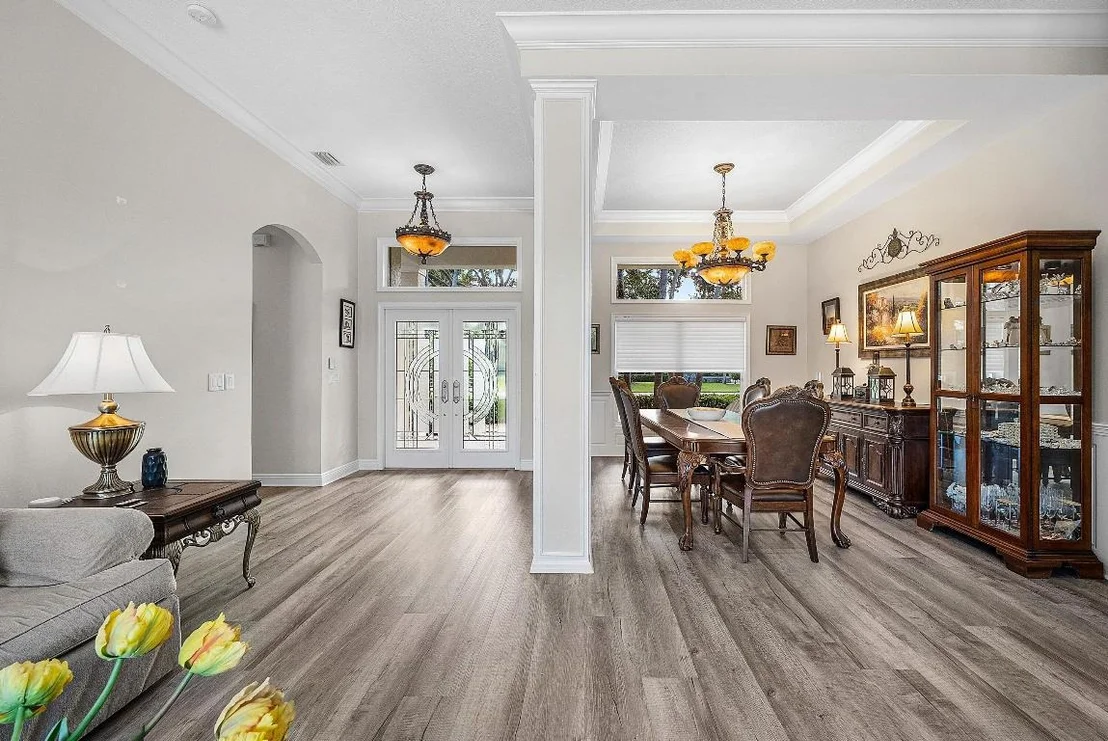 Photo of 18670 SE Lakeside Way
