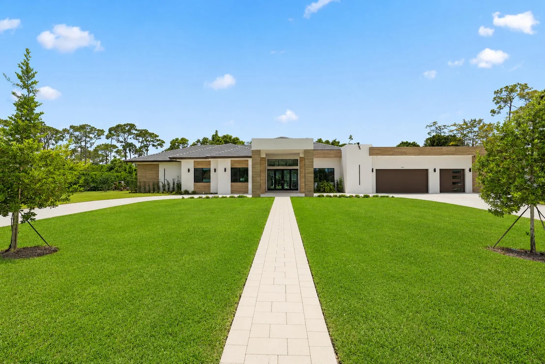 Photo of 14817 Paddock Drive