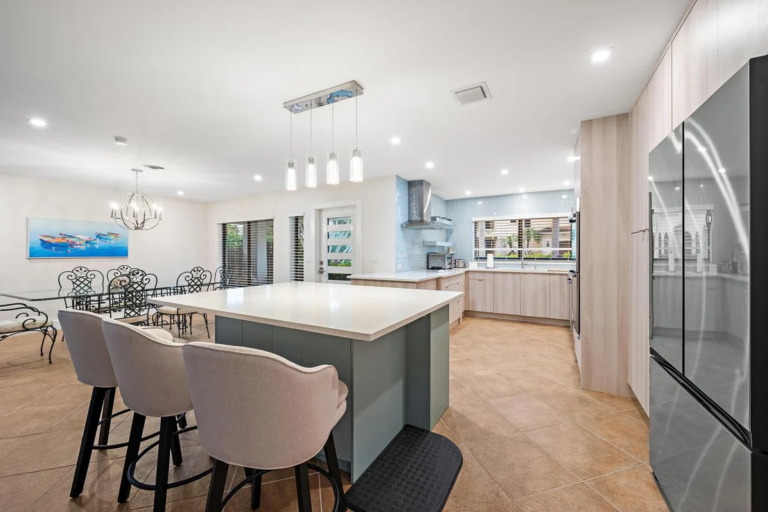 Photo of 1120 Singer Drive