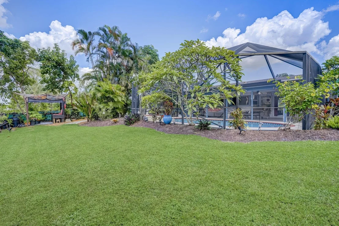 Photo of 128 Martin Circle