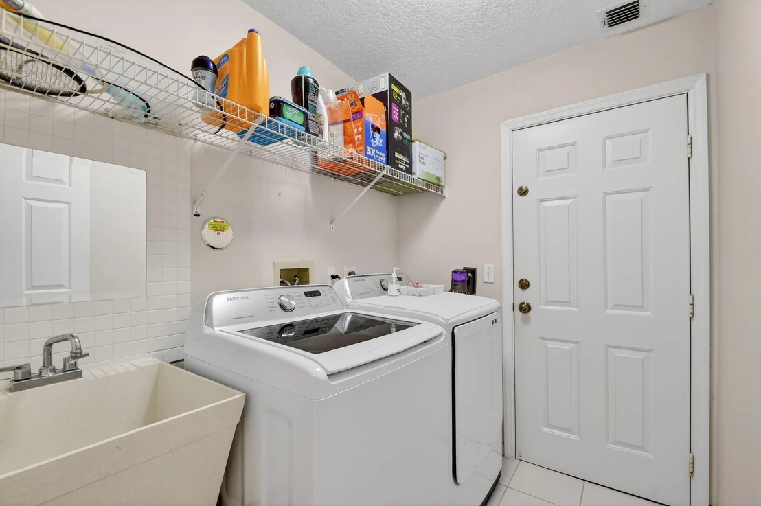 Photo of 2453 Stonegate Drive