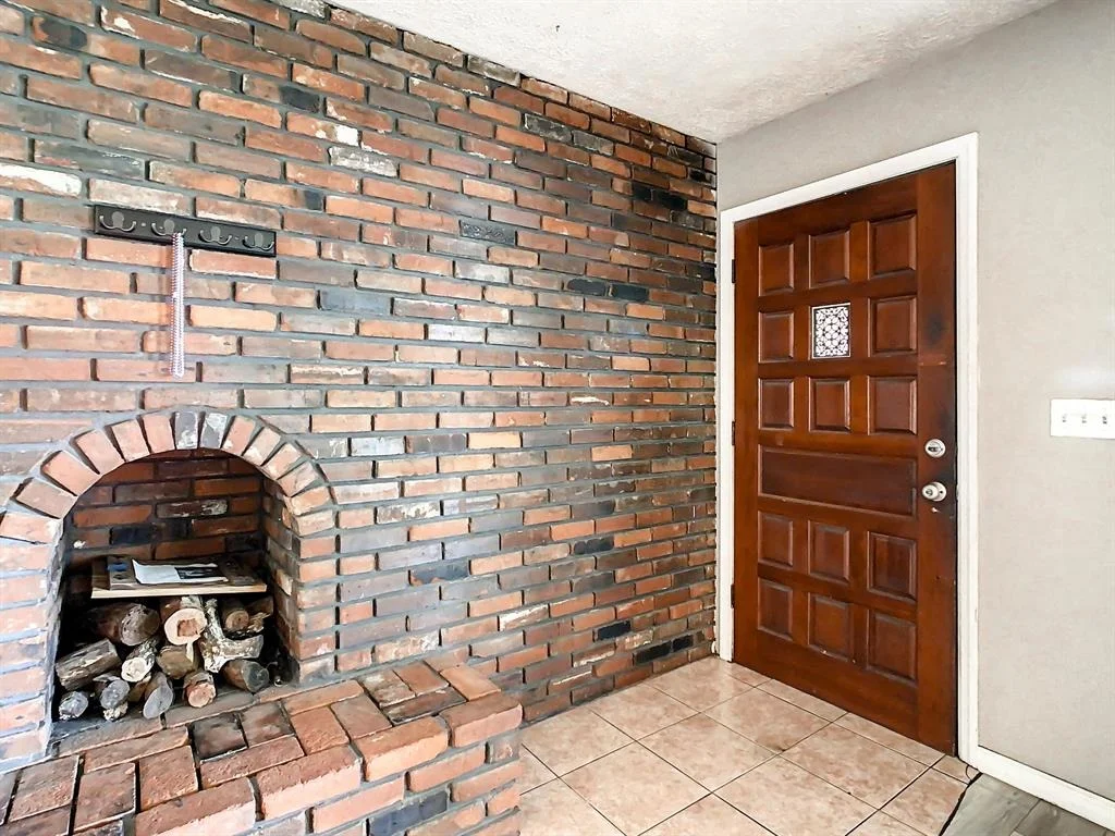 Photo of 6013 Seagrape Drive