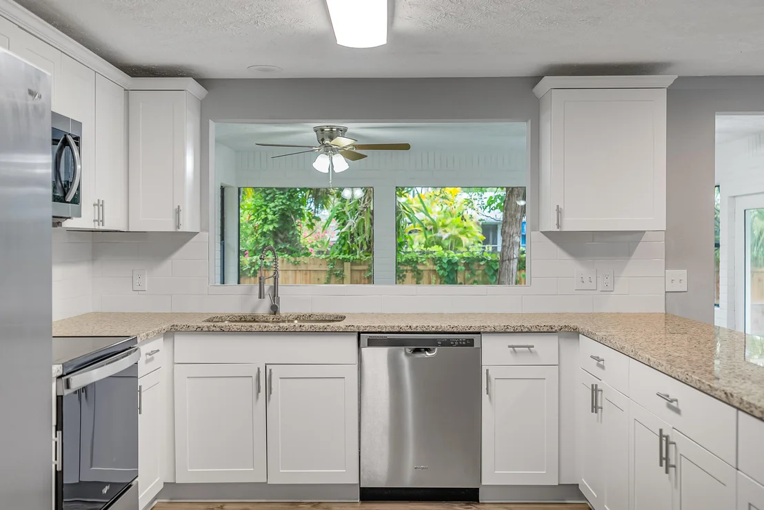 Photo of 7202 Arthurs Road