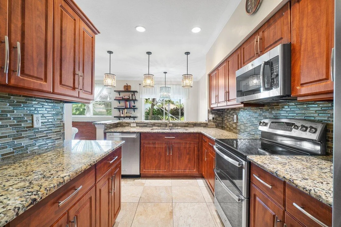 Photo of 10380 Sunstream Lane