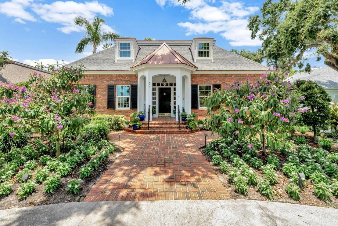 Photo of 645 Riomar Drive