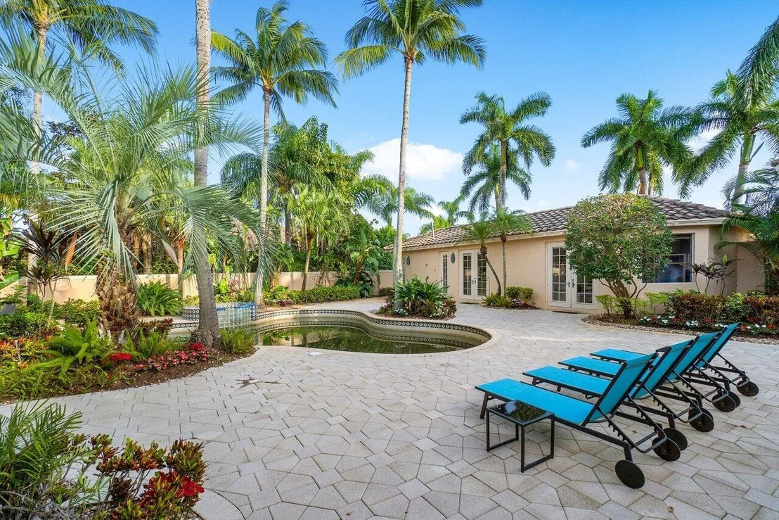 Photo of 5237 Deauville Circle
