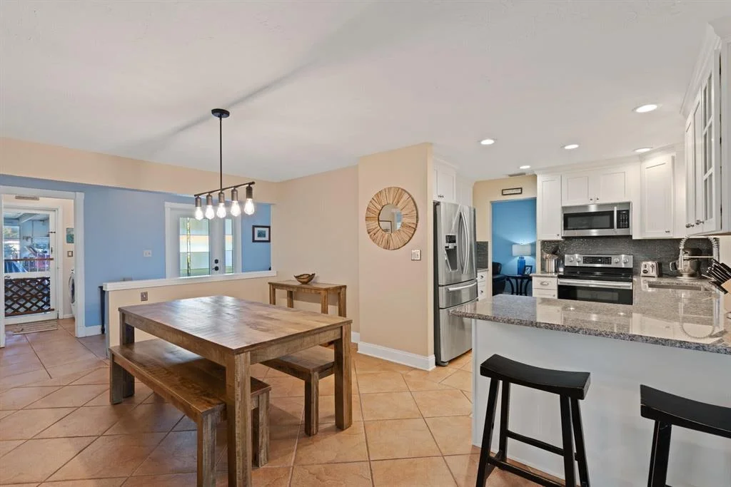 Photo of 262 Foresteria Drive