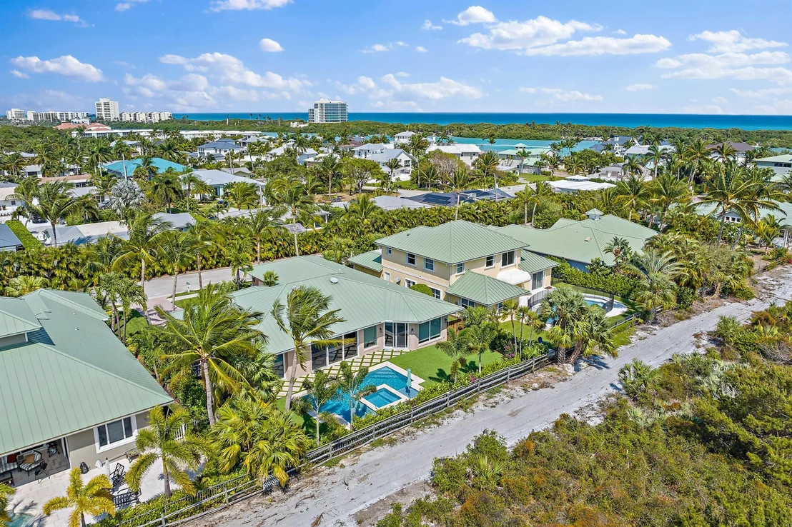Photo of 28 Coconut Lane