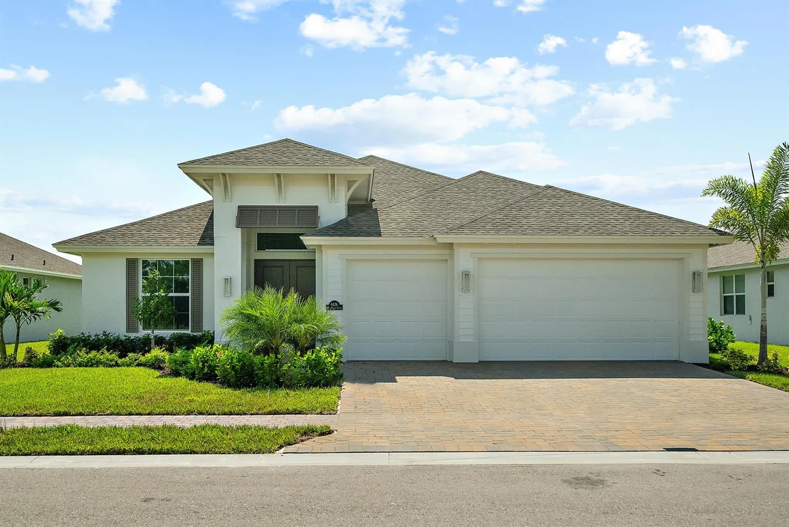 Photo of 6426 High Pointe Circle