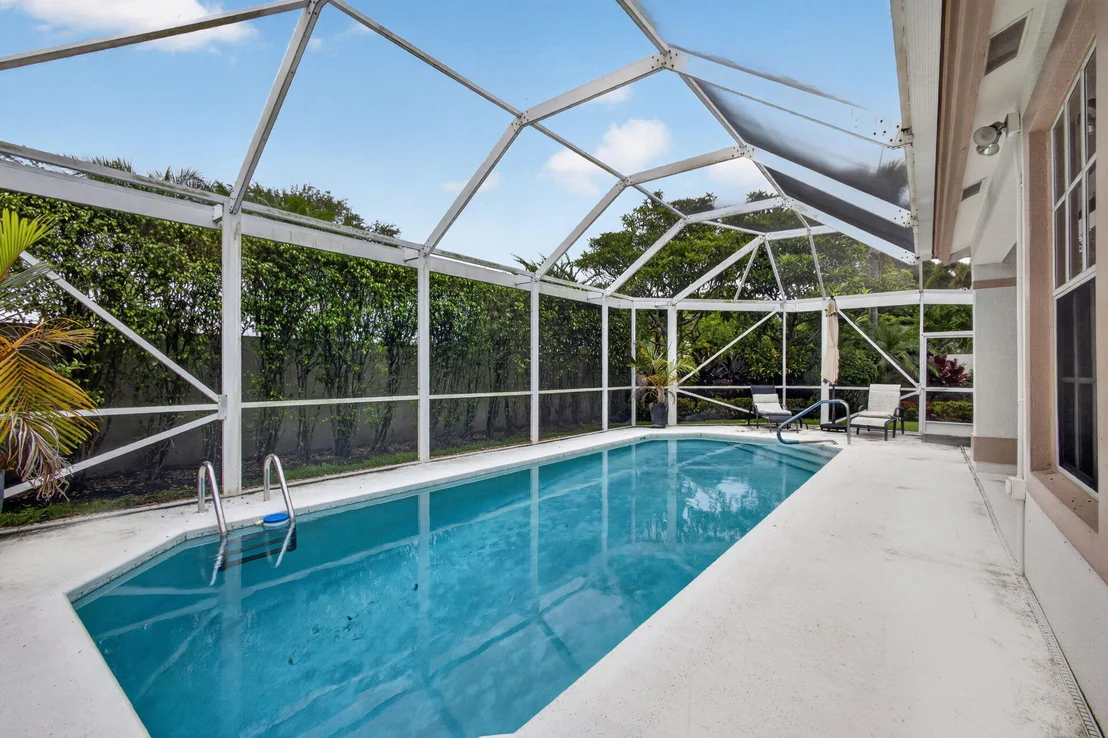Photo of 200 Eagleton Estates Boulevard