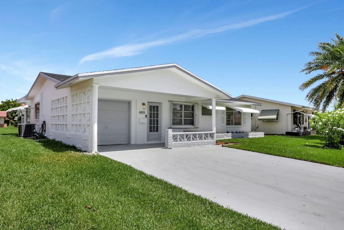 Photo of 4805 Mainland Drive