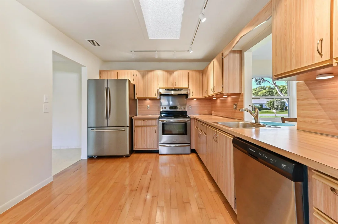 Photo of 6311 Dusenburg Road