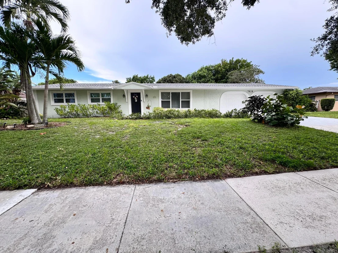 Photo of 7828 Saint Andrews Road